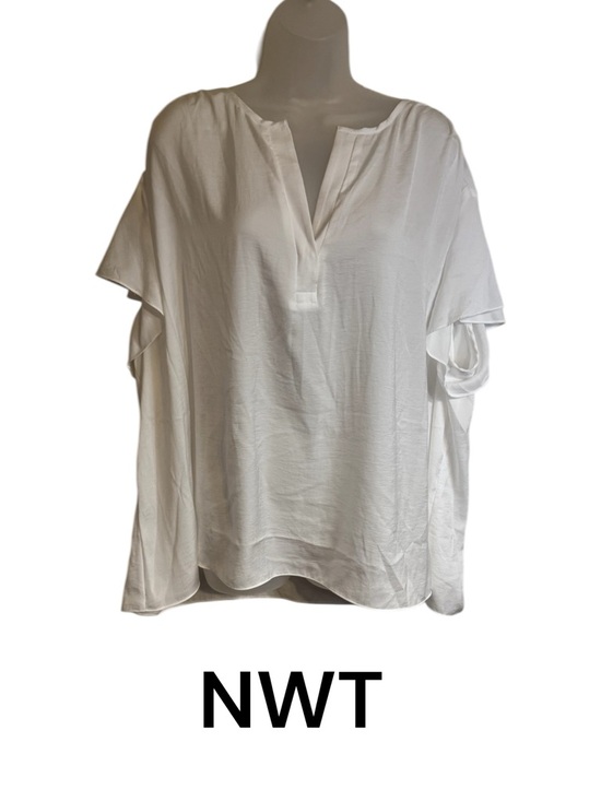 The Limited Tops - NWT  The Limited White Split-Neck Flutter Sleeve Top   PLUS: 4X   #11